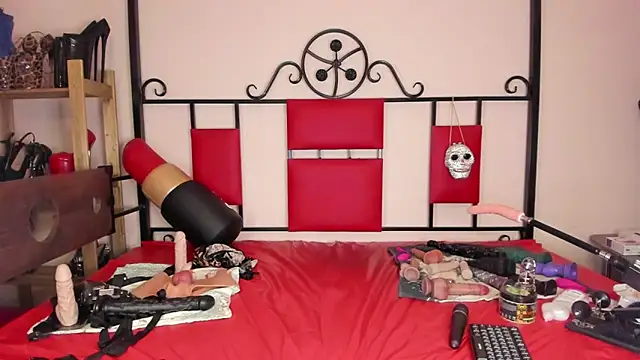 Snapshot of Princess18xxx chatting on 11, 12, 2024 Princess18xxx online show from 11, 12, 2024