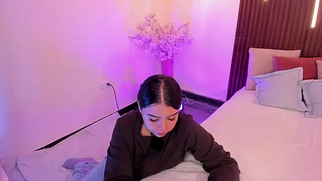 Snapshot of ArianaBaker chatting on 24, 2, 2026 ArianaBaker online show from 24, 2, 2026