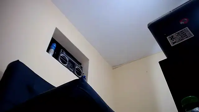 Snapshot of Osiiriis chatting on 9, 2, 2025 Osiiriis online show from 9, 2, 2025