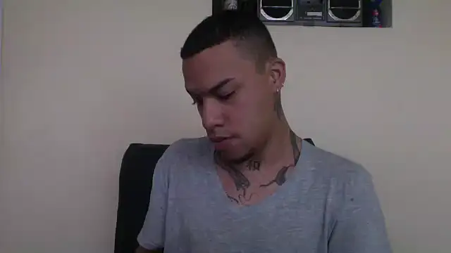 Snapshot of Osiiriis chatting on 9, 2, 2025 Osiiriis online show from 9, 2, 2025