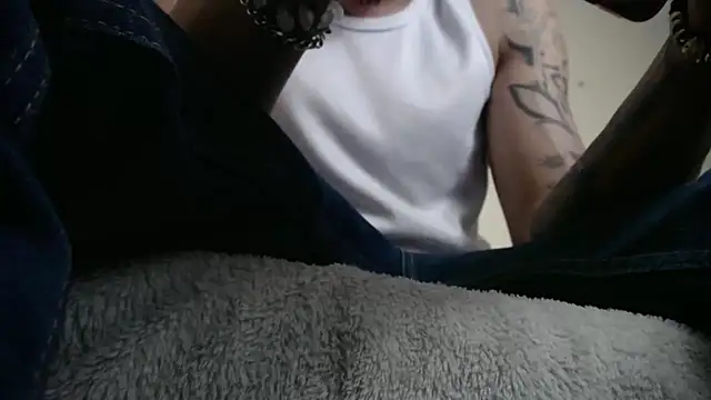 Snapshot of Osiiriis chatting on 13, 2, 2025 Osiiriis online show from 13, 2, 2025