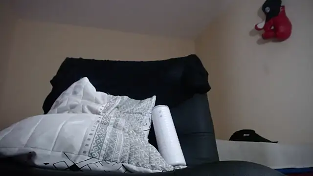 Snapshot of Osiiriis chatting on 22, 2, 2025 Osiiriis online show from 22, 2, 2025