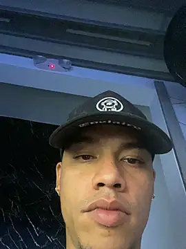 Snapshot of Osiiriis chatting on 24, 2, 2025 Osiiriis online show from 24, 2, 2025