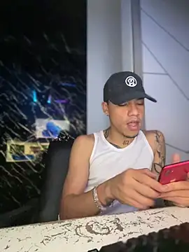 Snapshot of Osiiriis chatting on 25, 2, 2025 Osiiriis online show from 25, 2, 2025