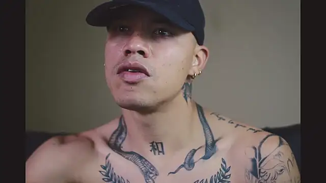 Snapshot of Osiiriis chatting on 4, 3, 2025 Osiiriis online show from 4, 3, 2025