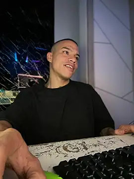 Snapshot of Osiiriis chatting on 6, 3, 2025 Osiiriis online show from 6, 3, 2025