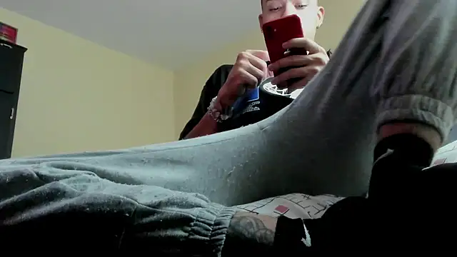 Snapshot of Osiiriis chatting on 10, 3, 2025 Osiiriis online show from 10, 3, 2025