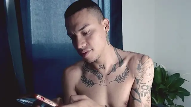 Snapshot of Osiiriis chatting on 16, 3, 2025 Osiiriis online show from 16, 3, 2025