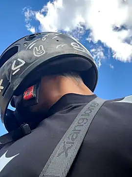 Snapshot of Osiiriis chatting on 15, 9, 2025 Osiiriis online show from 15, 9, 2025