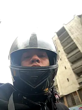 Snapshot of Osiiriis chatting on 25, 10, 2025 Osiiriis online show from 25, 10, 2025