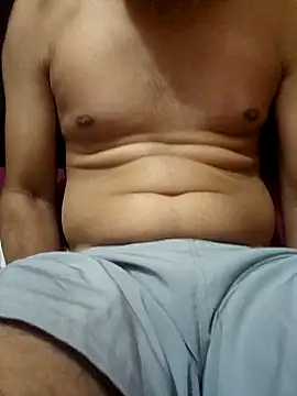 Snapshot of greenzorawar chatting on 24, 11, 2025 greenzorawar online show from 24, 11, 2025