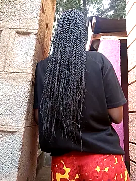 Swirly blac online show from 30, 3, 2026