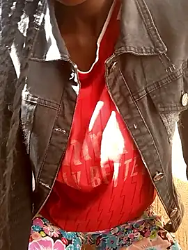 Swirly blac online show from 1, 4, 2026