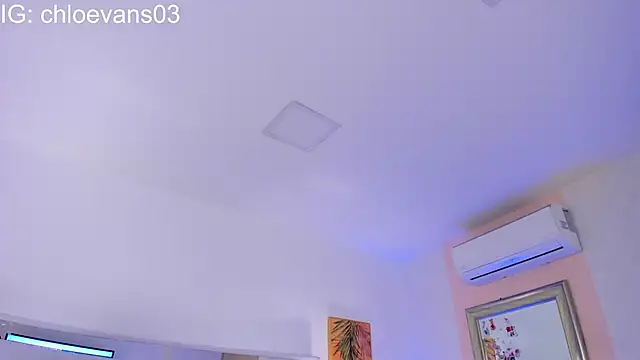 Chloe evans   online show from 19, 12, 2025