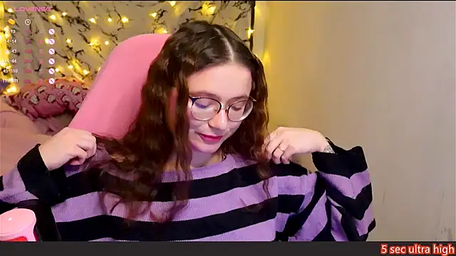 Snapshot of me__hanna chatting on 23, 1, 2025 me hanna online show from 23, 1, 2025