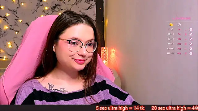 Snapshot of me__hanna chatting on 18, 2, 2025 me hanna online show from 18, 2, 2025