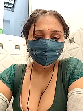 Snapshot of Archna-ji chatting on 28, 2, 2025 Archna-ji online show from 28, 2, 2025