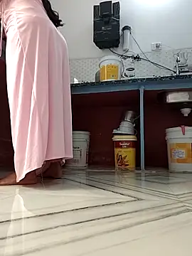 Snapshot of Archna-ji chatting on 8, 10, 2025 Archna-ji online show from 8, 10, 2025