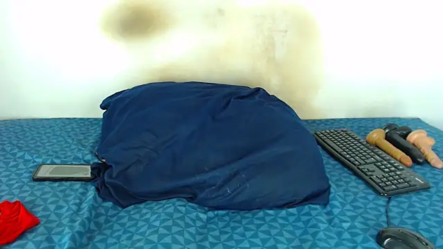 FAT ASS27 online show from 8, 3, 2026