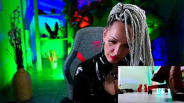 MonicaMaxwel online show from 16, 3, 2025