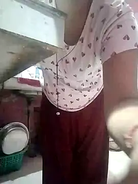 Snapshot of Ankita202 chatting on 19, 12, 2024 Ankita202 online show from 19, 12, 2024