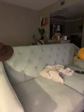 molly witha chance online show from 28, 4, 2026