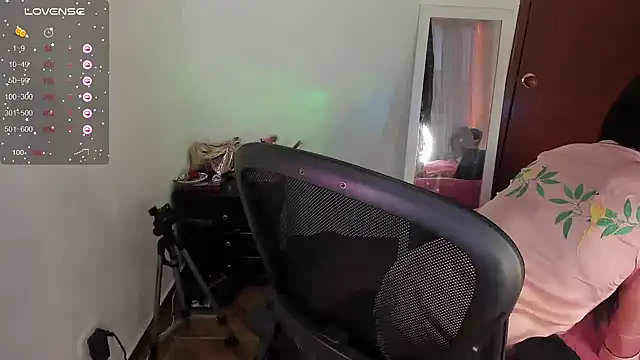 Snapshot of youpinkgirl_ chatting on 31, 12, 2024 youpinkgirl  online show from 31, 12, 2024