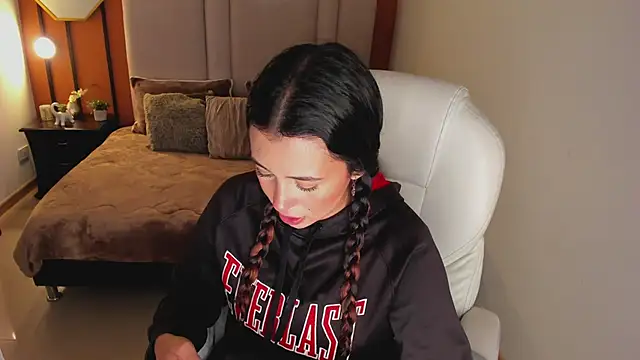 Snapshot of youpinkgirl_ chatting on 24, 9, 2025 youpinkgirl  online show from 24, 9, 2025