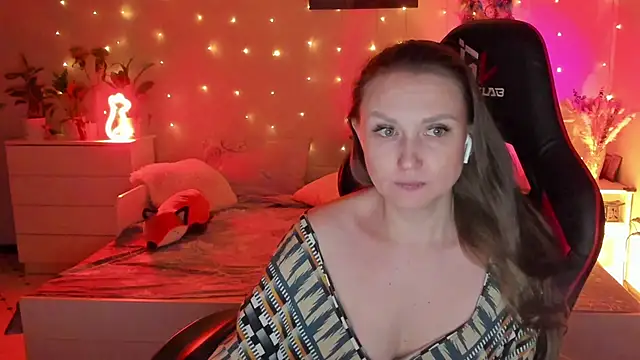 desperatehousewife   online show from 21, 1, 2025