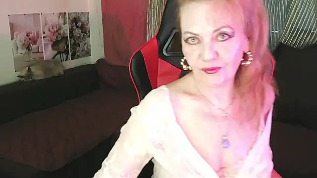 Snapshot of Liset_Monro chatting on 25, 6, 2026 Liset Monro online show from 25, 6, 2026