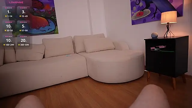 cuteface bigass  online show from 5, 10, 2025