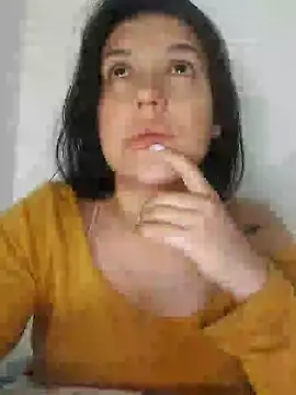 Sophie-hatter online show from 4, 1, 2025