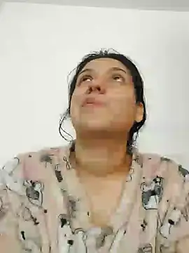 Sophie-hatter online show from 26, 1, 2025