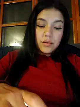 Sophie-hatter online show from 8, 3, 2025