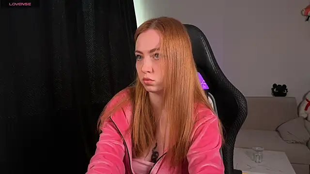 LinaWitch online show from 27, 9, 2025