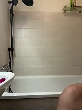 czruz online show from 10, 4, 2026