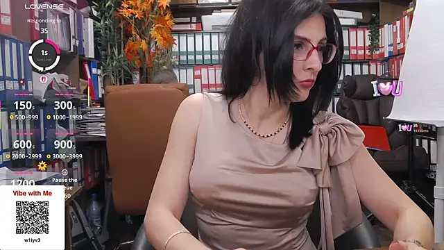 classyladyrellax online show from 18, 12, 2025