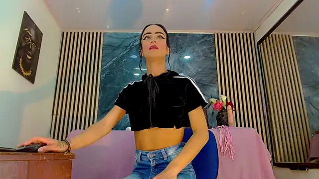 PriscilaRainbow online show from 28, 2, 2025