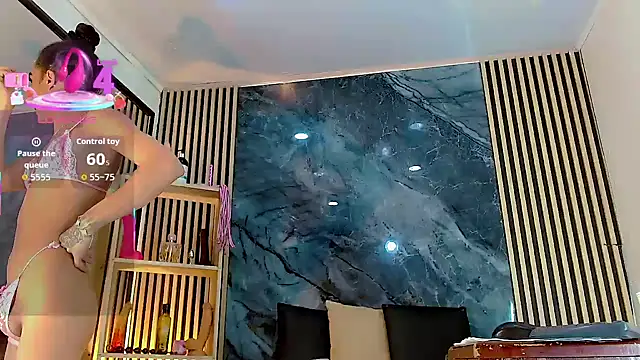 PriscilaRainbow online show from 15, 10, 2025