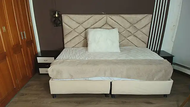 Raquel jones online show from 5, 2, 2025