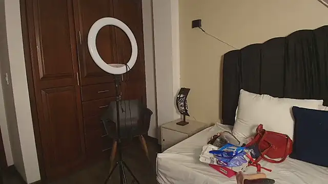 Raquel jones online show from 12, 10, 2025