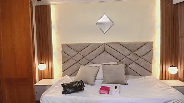 Raquel jones online show from 15, 3, 2026