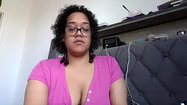 Ladycinnabon1 online show from 28, 11, 2025