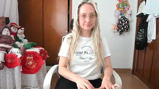 Adele johnsonn1 online show from 3, 12, 2025