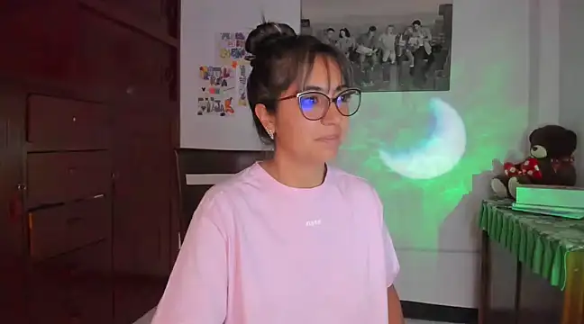 Isabellaa22 1 online show from 6, 2, 2025