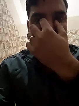 bull 4hottie online show from 1, 12, 2025