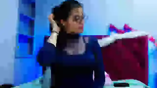 lunazulsj online show from 13, 1, 2025