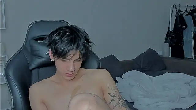 Snapshot of MarkBrowniii chatting on 19, 12, 2024 MarkBrowniii online show from 19, 12, 2024