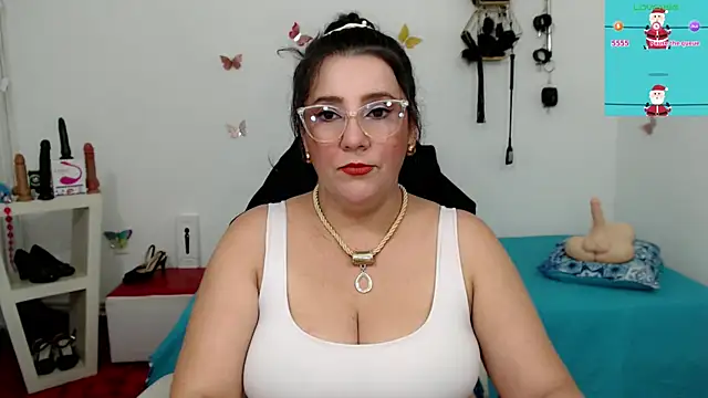 mom hot   online show from 19, 12, 2025
