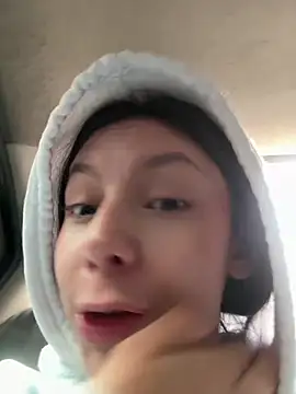 Bonniepark online show from 17, 3, 2025